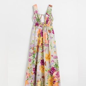 V-neck linen-blend floral dress, NWT, size M